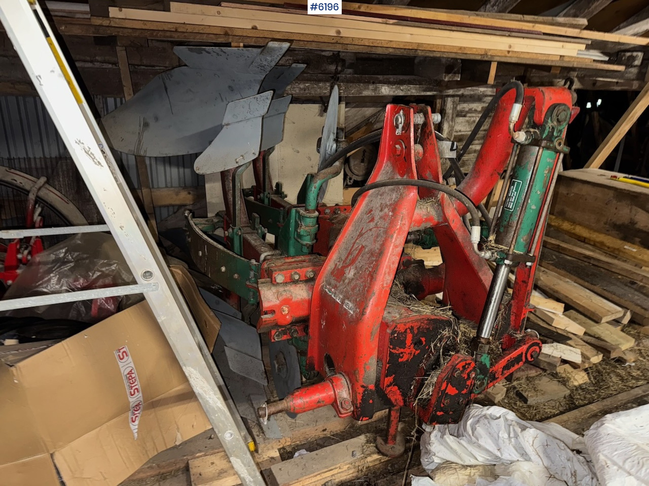 Kverneland Mod. E 3 2-furrow reversible plough. - Техника для обработки почвы: фото 1 Kverneland Mod. E 3 2-furrow reversible plough. - Техника для обработки почвы: фото 1