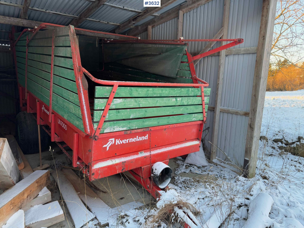 Kverneland UN7000 unloading trailer - Техника для сенозаготовки: фото 1 Kverneland UN7000 unloading trailer - Техника для сенозаготовки: фото 1