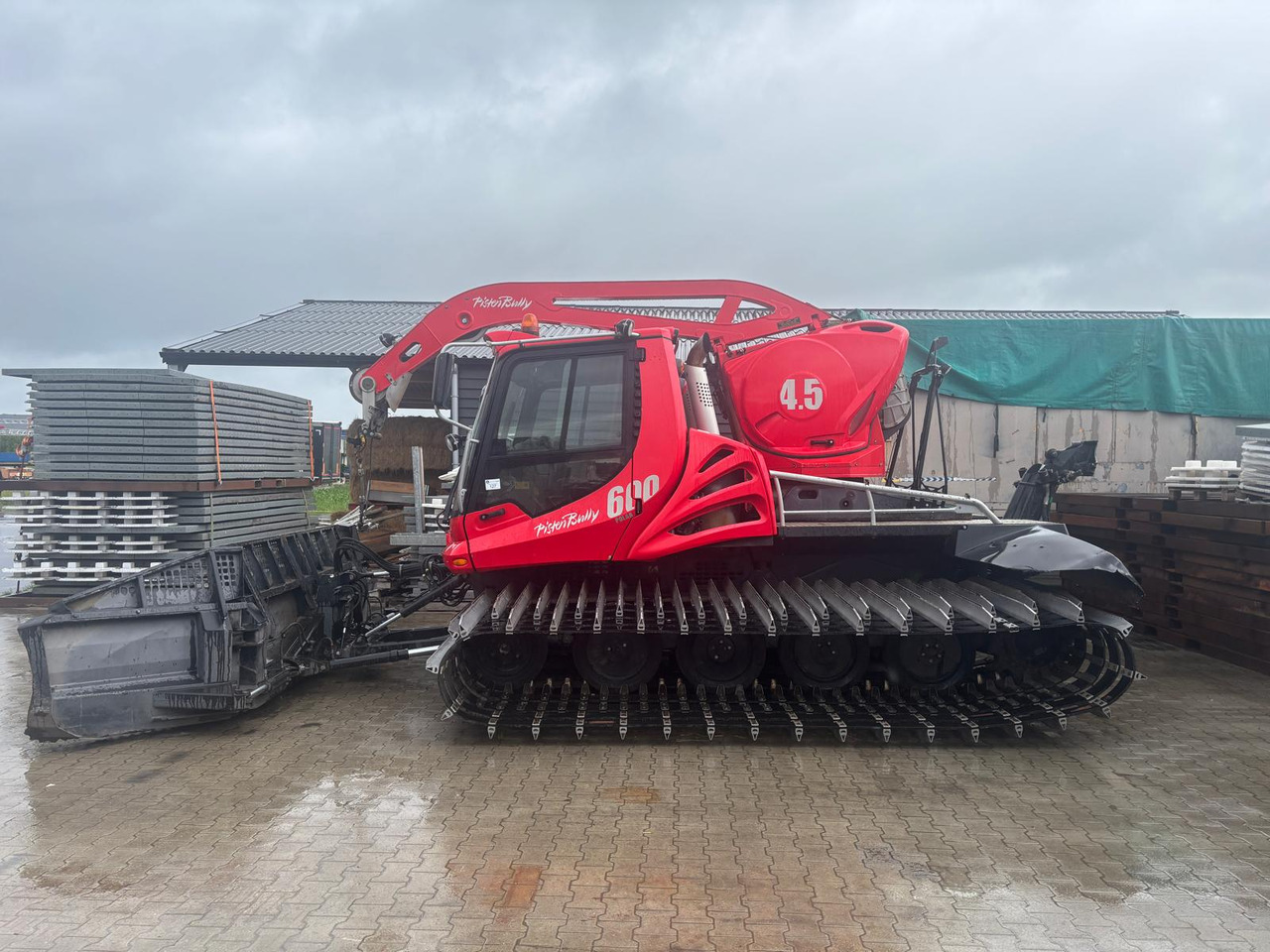 KÄSSBOHRER Pistenbully 600 - Коммунальная/ Специальная техника: фото 2 KÄSSBOHRER Pistenbully 600 - Коммунальная/ Специальная техника: фото 2