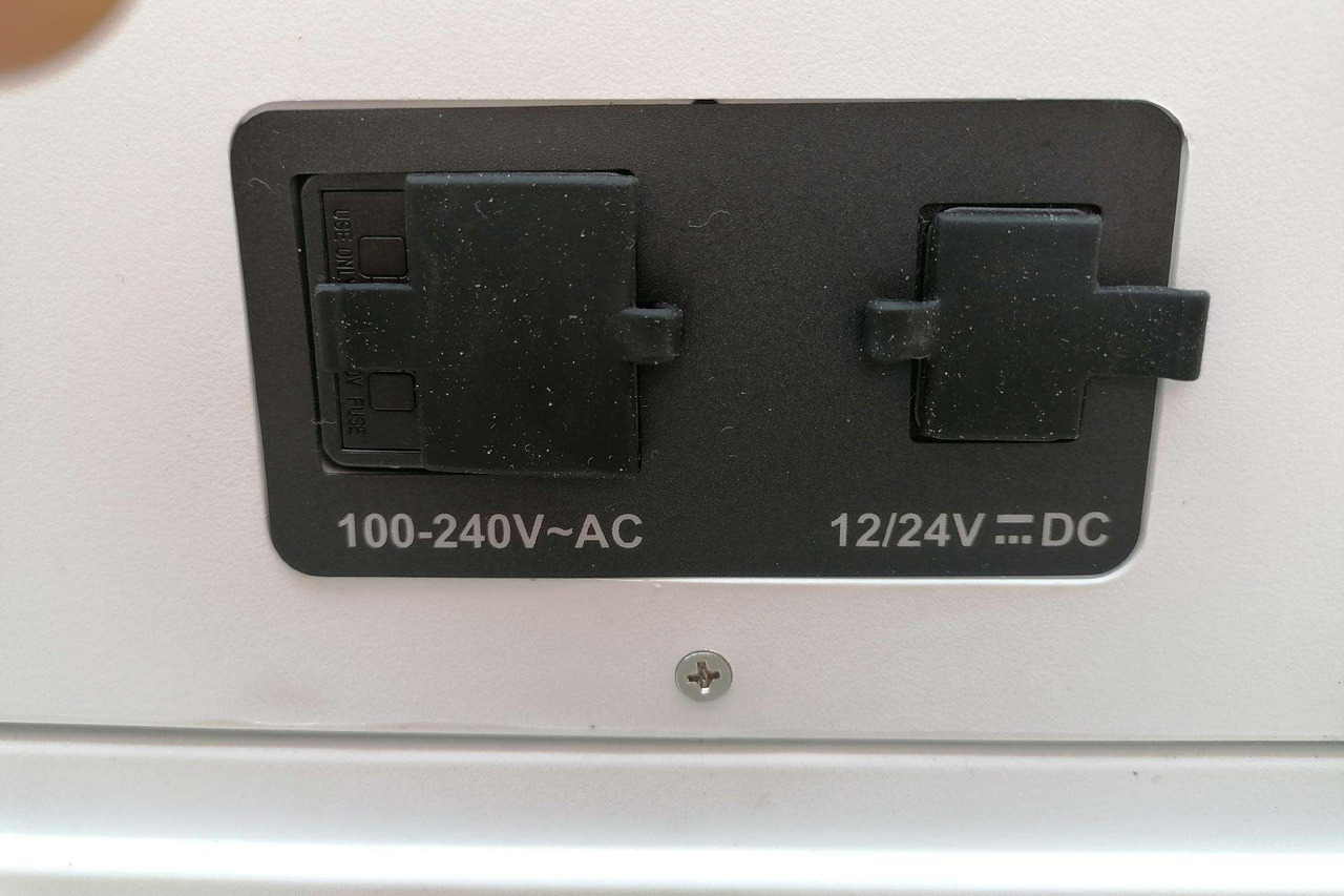 Fridge Dometic Waeco Mobicool 38L - Кабина и интерьер для Грузовиков: фото 5 Fridge Dometic Waeco Mobicool 38L - Кабина и интерьер для Грузовиков: фото 5