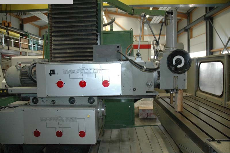 FIL 160 CNC - Фрезерный станок по металлу: фото 2 FIL 160 CNC - Фрезерный станок по металлу: фото 2