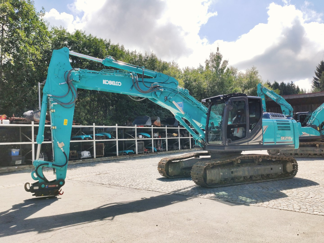 Kobelco SK210LC-11 Verstellausleger - Гусеничный экскаватор: фото 1 Kobelco SK210LC-11 Verstellausleger - Гусеничный экскаватор: фото 1