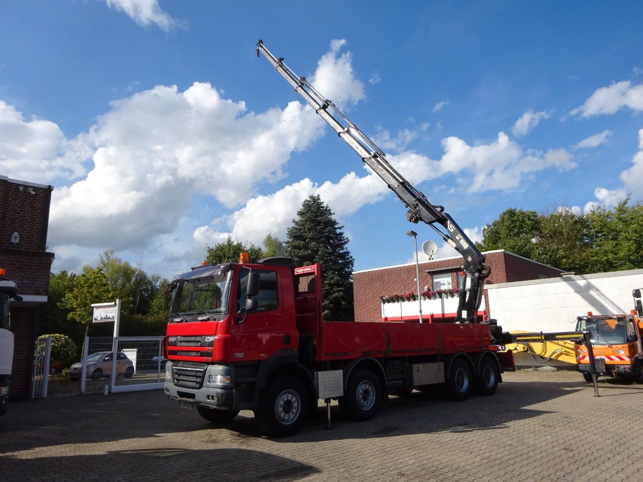 DAF 85.410 Pritsche + HIAB 322E6 Kran 8x4 - Автоманипулятор: фото 2 DAF 85.410 Pritsche + HIAB 322E6 Kran 8x4 - Автоманипулятор: фото 2