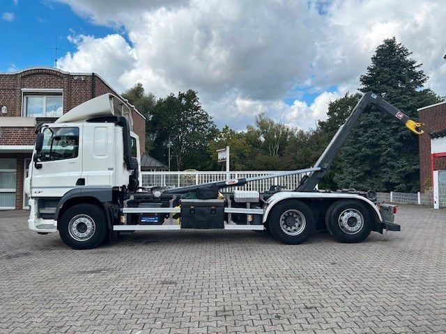 DAF CF 450 Abroller 6x2 - Крюковой мультилифт: фото 4 DAF CF 450 Abroller 6x2 - Крюковой мультилифт: фото 4