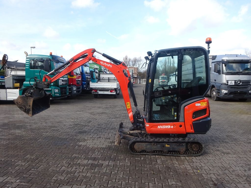 Kubota Minibagger KX019-4 - Мини-экскаватор: фото 2 Kubota Minibagger KX019-4 - Мини-экскаватор: фото 2