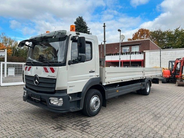 Mercedes-Benz 1527 Atego Pritsche 4x2 - Грузовик бортовой/ Платформа: фото 2 Mercedes-Benz 1527 Atego Pritsche 4x2 - Грузовик бортовой/ Платформа: фото 2