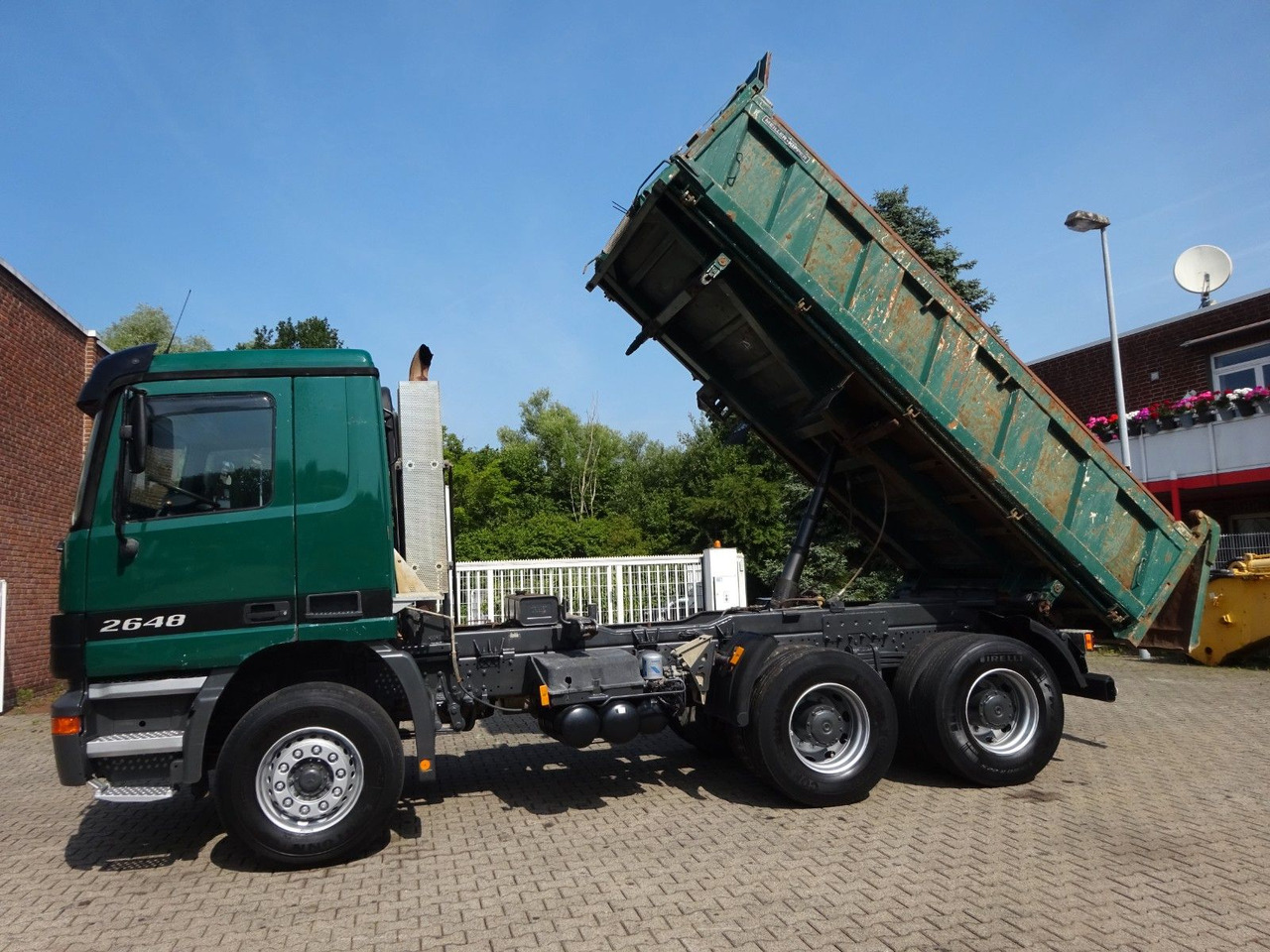 Mercedes-Benz 2648 Actros MEILLER 3SKipper 6x4 - Самосвал: фото 4 Mercedes-Benz 2648 Actros MEILLER 3SKipper 6x4 - Самосвал: фото 4