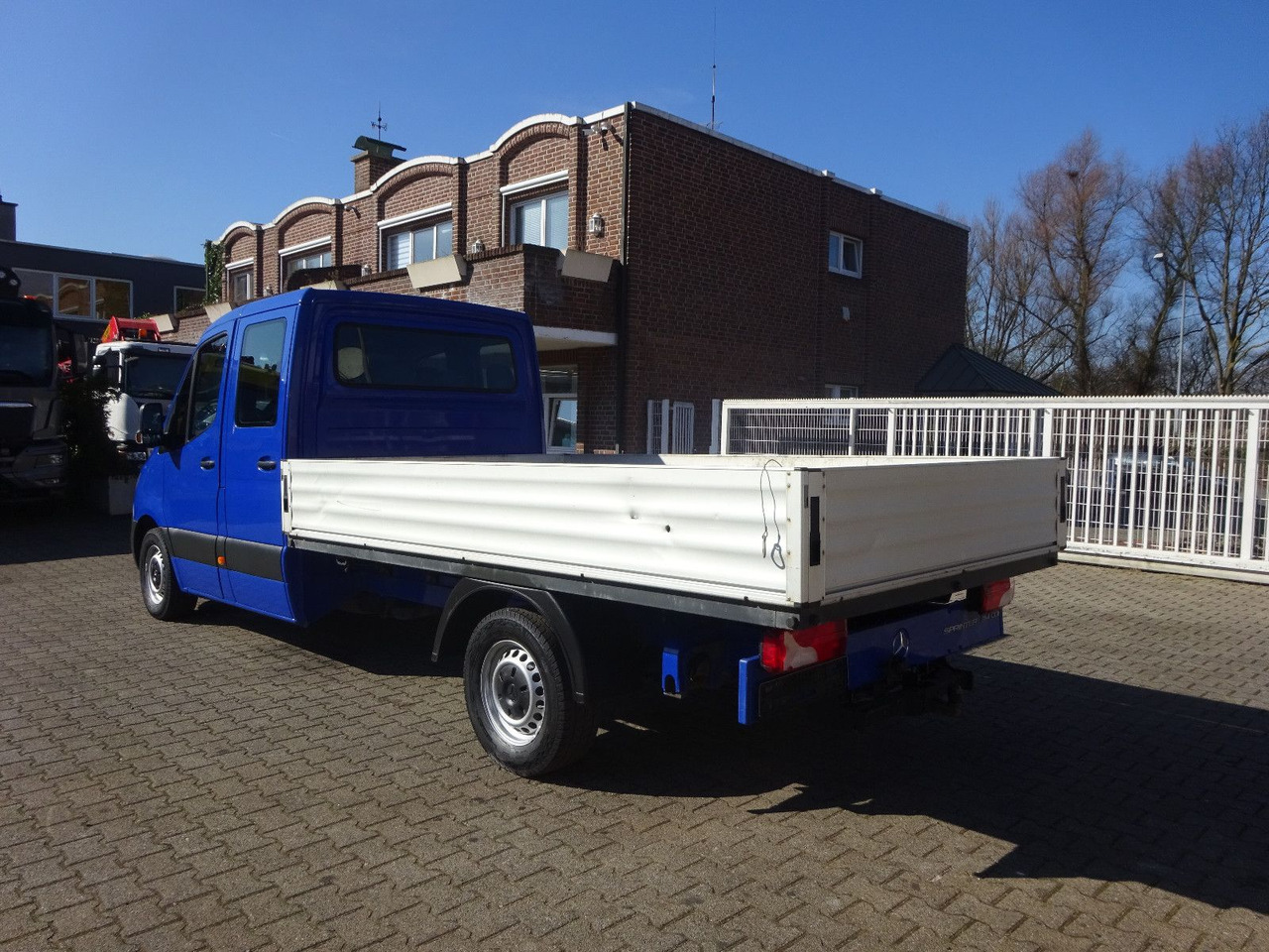 Mercedes-Benz Sprinter 314 CDI Pritsche Doppelkabiene 4x2 - Малотоннажный бортовой грузовик, Грузопассажирский фургон: фото 3 Mercedes-Benz Sprinter 314 CDI Pritsche Doppelkabiene 4x2 - Малотоннажный бортовой грузовик, Грузопассажирский фургон: фото 3