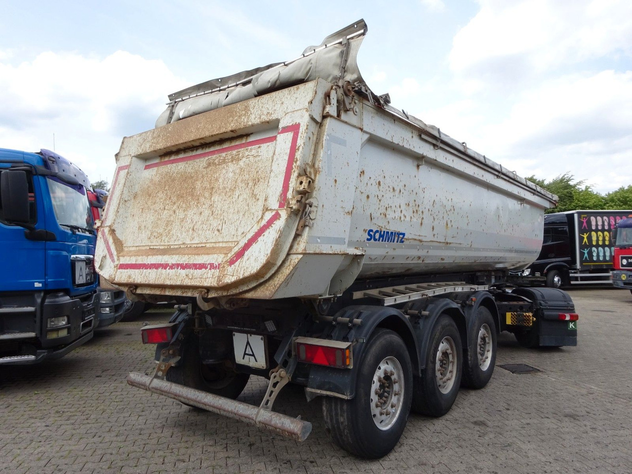 Самосвальный полуприцеп Schmitz Cargobull SGF S3 Kipp Auflieger Mulde mit 3 Achsen: фото 6 Самосвальный полуприцеп Schmitz Cargobull SGF S3 Kipp Auflieger Mulde mit 3 Achsen: фото 6