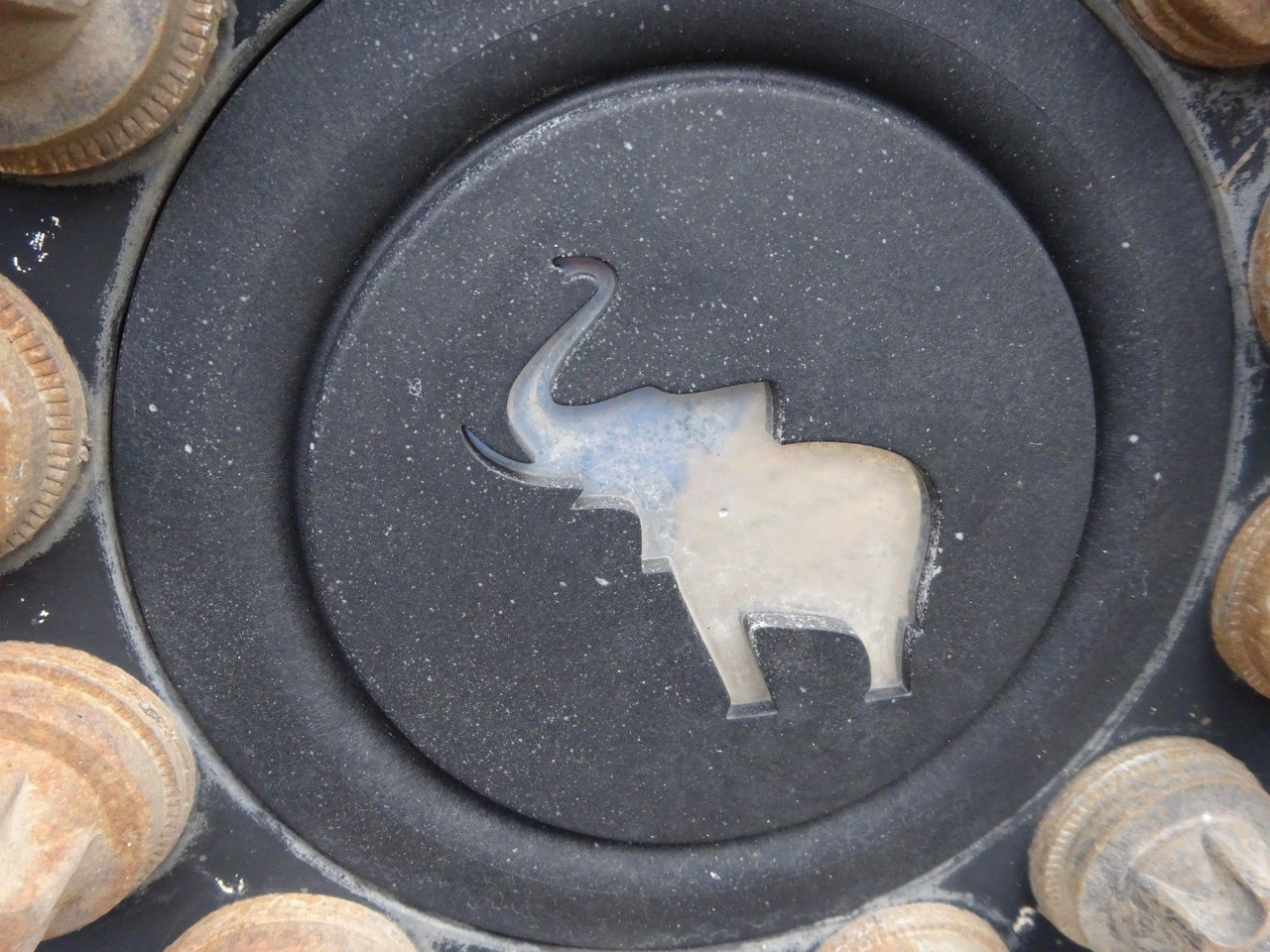 Самосвальный полуприцеп Schmitz Cargobull SGF S3 Kipp Auflieger Mulde mit 3 Achsen: фото 11 Самосвальный полуприцеп Schmitz Cargobull SGF S3 Kipp Auflieger Mulde mit 3 Achsen: фото 11