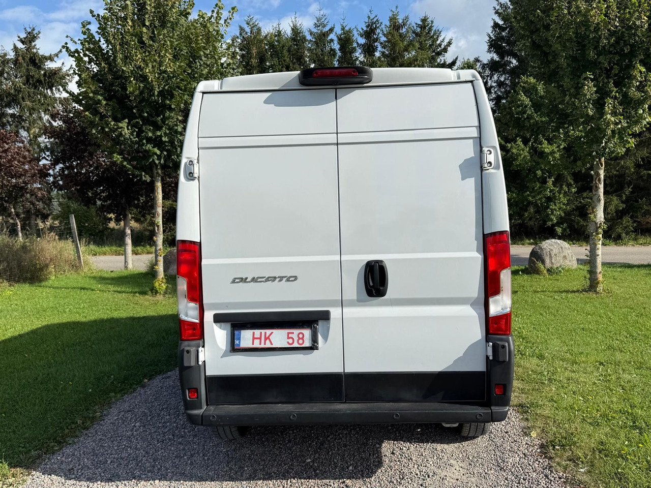 Fiat Ducato Grossr.-Kasten 35 140 L4H2 *NEW TUV* - Цельнометаллический фургон: фото 4 Fiat Ducato Grossr.-Kasten 35 140 L4H2 *NEW TUV* - Цельнометаллический фургон: фото 4