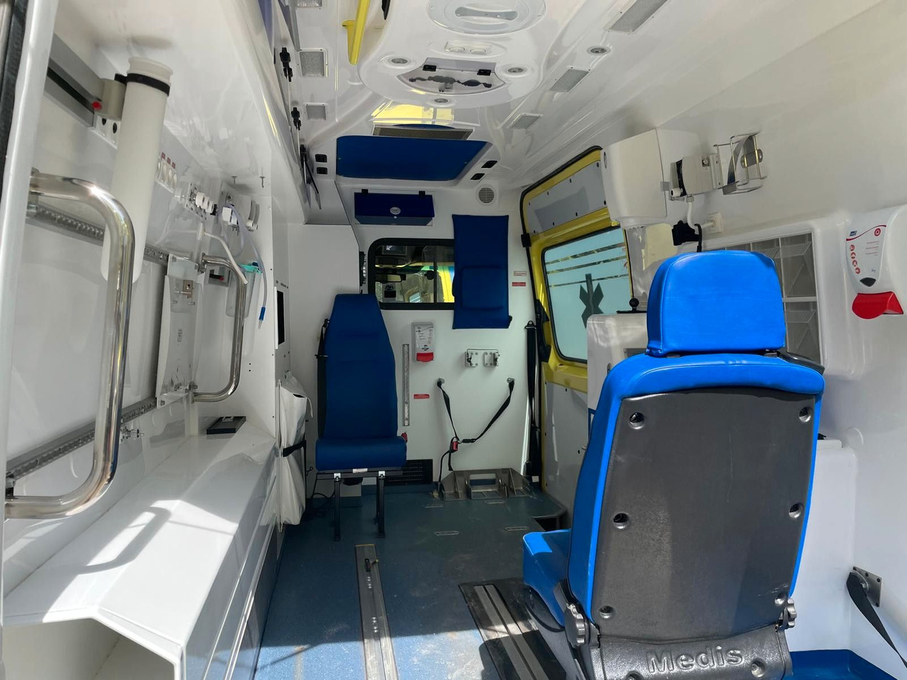 Машина скорой помощи Mercedes-Benz Sprinter II Kasten 316 CDI Aut Ambulance: фото 18