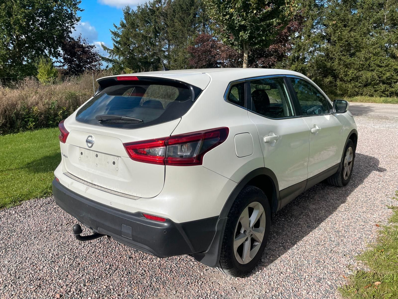 Nissan Qashqai Tekna+ - Внедорожник: фото 5 Nissan Qashqai Tekna+ - Внедорожник: фото 5