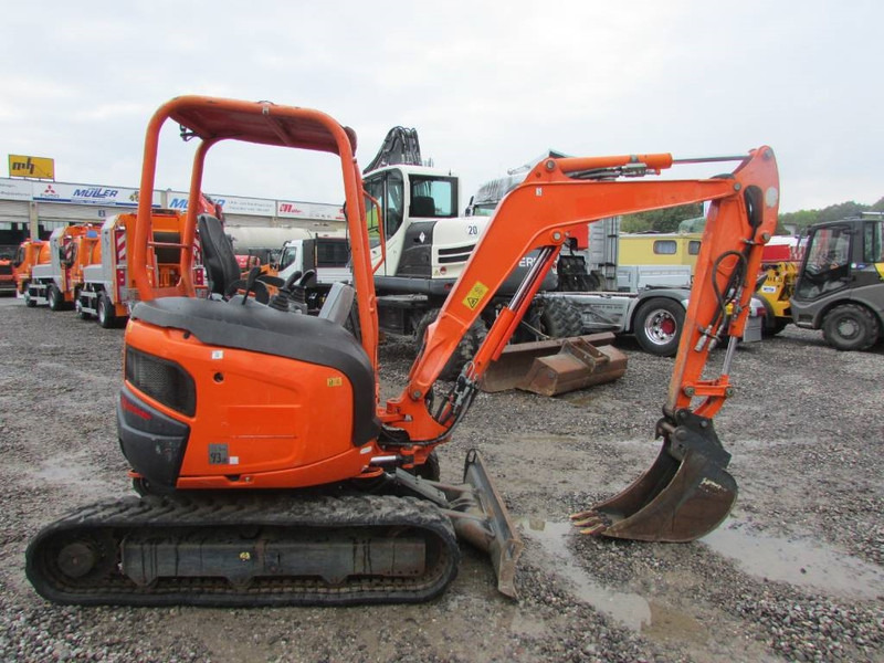 Kubota U 27-4 Canopy Minibagger 18.000 EUR - Мини-экскаватор: фото 4 Kubota U 27-4 Canopy Minibagger 18.000 EUR - Мини-экскаватор: фото 4