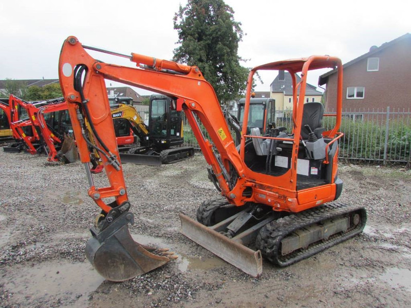 Kubota U 27-4 Canopy Minibagger 18.000 EUR - Мини-экскаватор: фото 2 Kubota U 27-4 Canopy Minibagger 18.000 EUR - Мини-экскаватор: фото 2