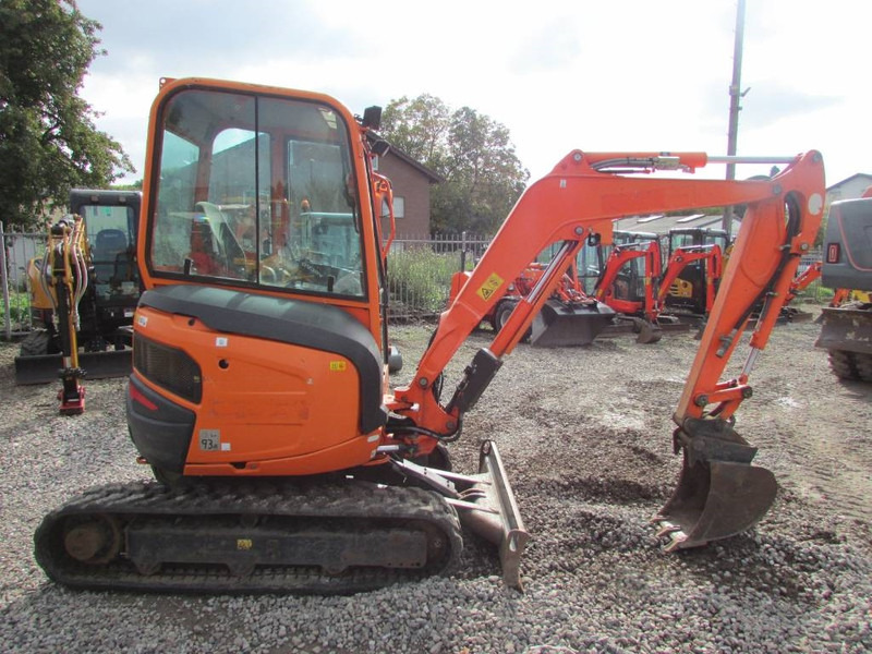 Kubota U 27-4 Minibagger 21.000 EUR - Мини-экскаватор: фото 2 Kubota U 27-4 Minibagger 21.000 EUR - Мини-экскаватор: фото 2