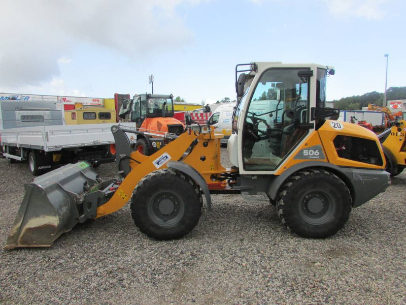 Liebherr L 506 Compact Radlader 41.500 EUR - Колёсный погрузчик: фото 1 Liebherr L 506 Compact Radlader 41.500 EUR - Колёсный погрузчик: фото 1