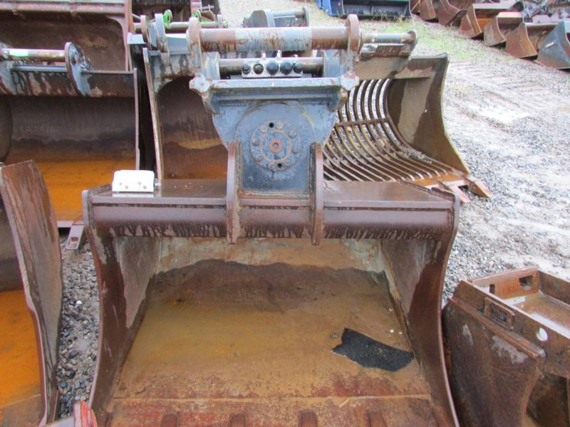 NSB E 160 Schwenktieflöffel 1400 mm OQ 65 / 7.500 - Навесное оборудование для Строительной техники: фото 3 NSB E 160 Schwenktieflöffel 1400 mm OQ 65 / 7.500 - Навесное оборудование для Строительной техники: фото 3