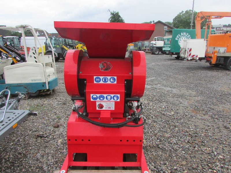 Red Rhino 2000 Brecheranlage mit RedRhino Powerpack - Мобильная дробилка: фото 5 Red Rhino 2000 Brecheranlage mit RedRhino Powerpack - Мобильная дробилка: фото 5