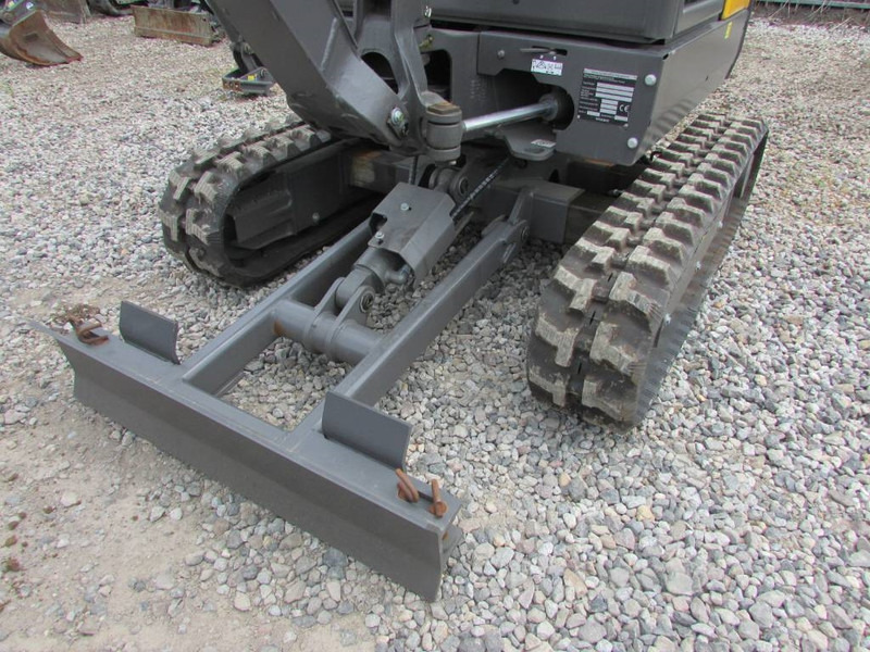Volvo EC 18 E Minibagger 23.500 EUR - Мини-экскаватор: фото 3 Volvo EC 18 E Minibagger 23.500 EUR - Мини-экскаватор: фото 3
