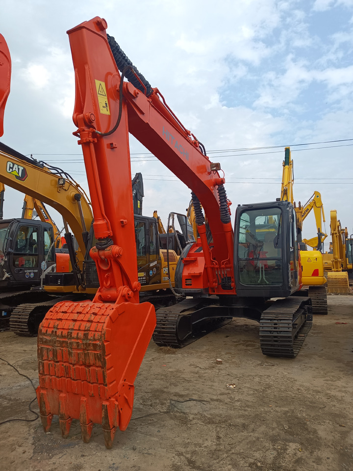 HITACHI ZX135 - Гусеничный экскаватор: фото 5 HITACHI ZX135 - Гусеничный экскаватор: фото 5