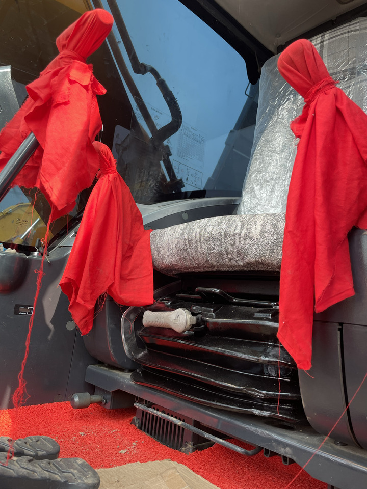 Hyundai R220LC-9S - Гусеничный экскаватор: фото 4 Hyundai R220LC-9S - Гусеничный экскаватор: фото 4