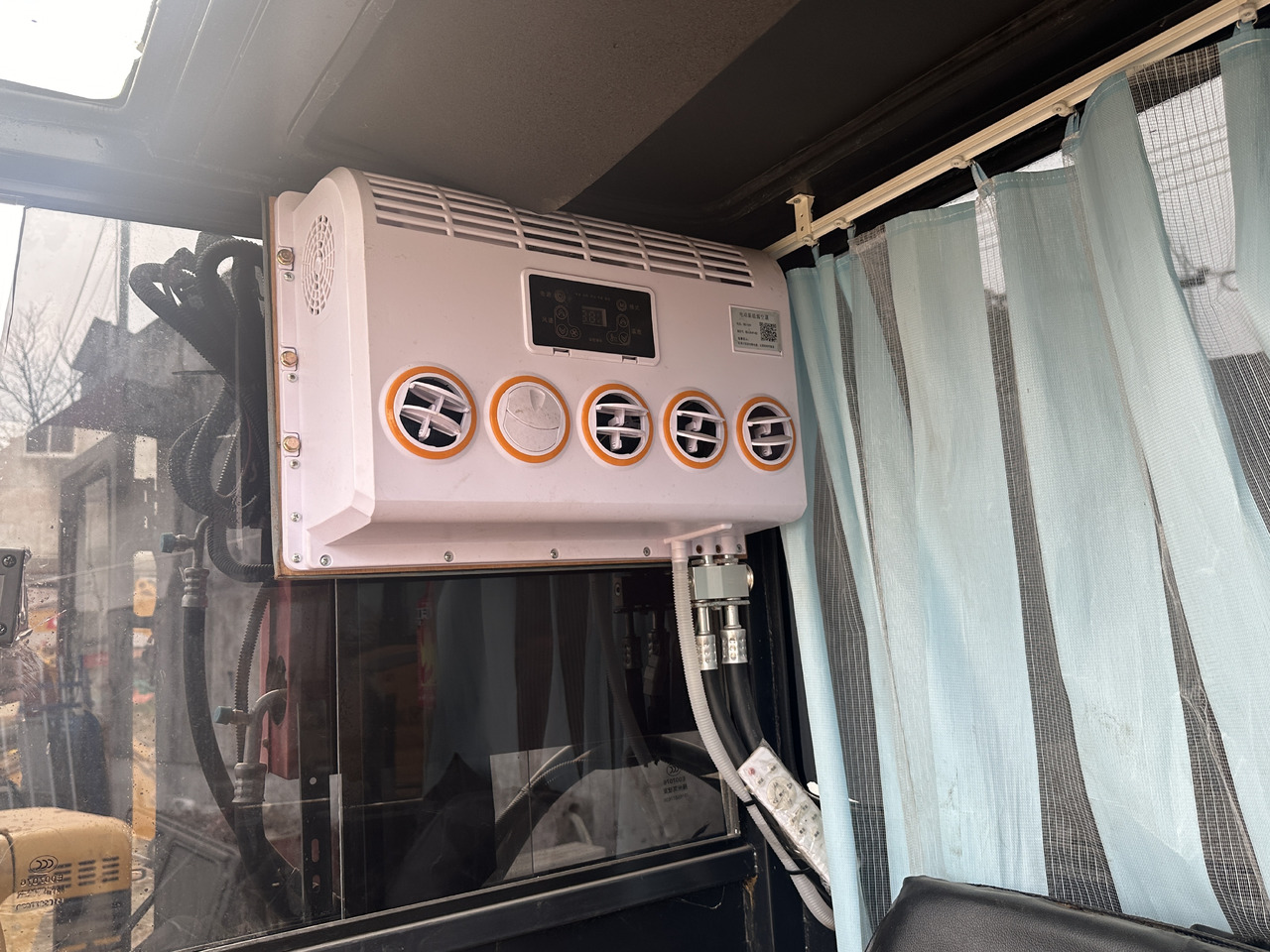 KUBOTA U-20 - Мини-экскаватор: фото 5 KUBOTA U-20 - Мини-экскаватор: фото 5