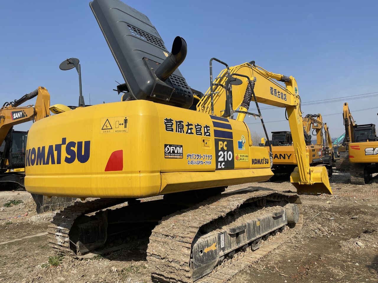 Komatsu PC 210LC - Гусеничный экскаватор: фото 2 Komatsu PC 210LC - Гусеничный экскаватор: фото 2