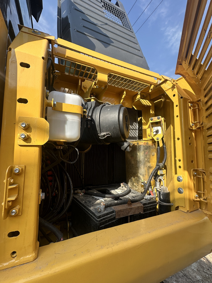 Komatsu PC110 - Гусеничный экскаватор: фото 4 Komatsu PC110 - Гусеничный экскаватор: фото 4