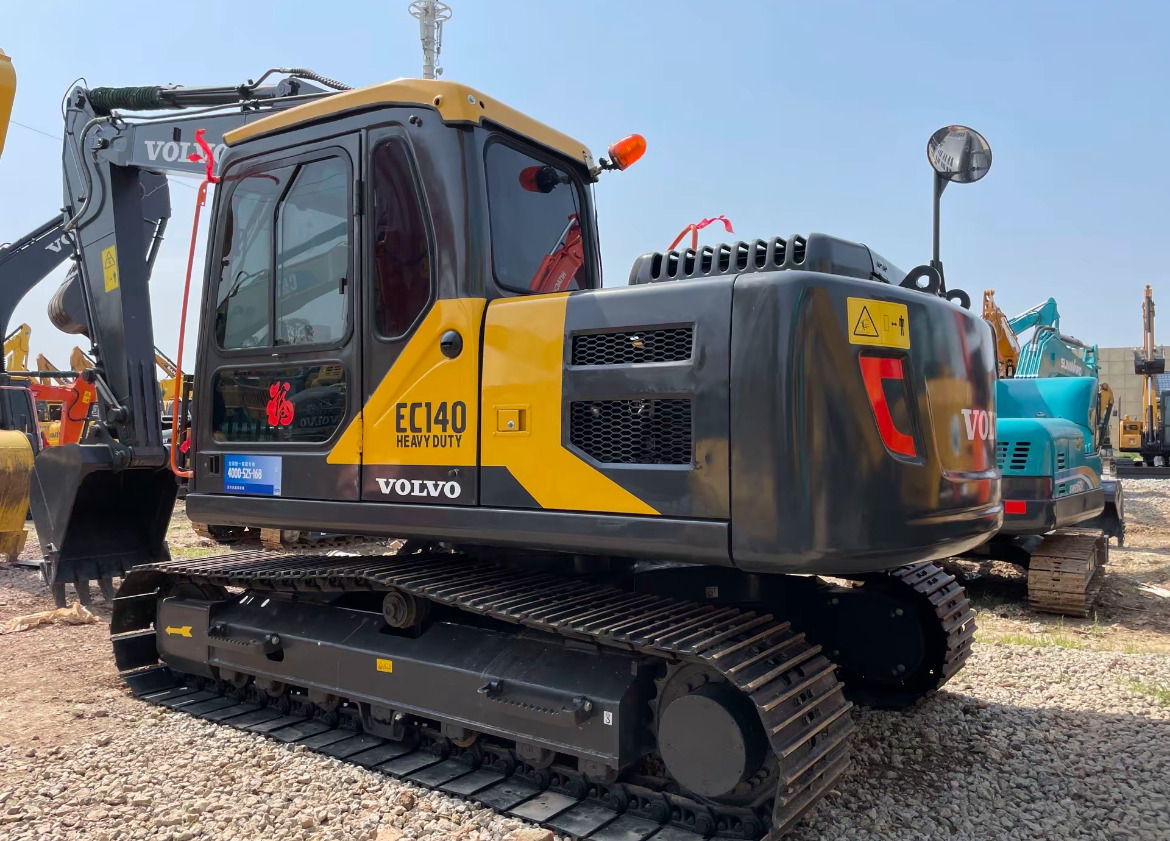 VOLVO EC140 - Гусеничный экскаватор: фото 1 VOLVO EC140 - Гусеничный экскаватор: фото 1