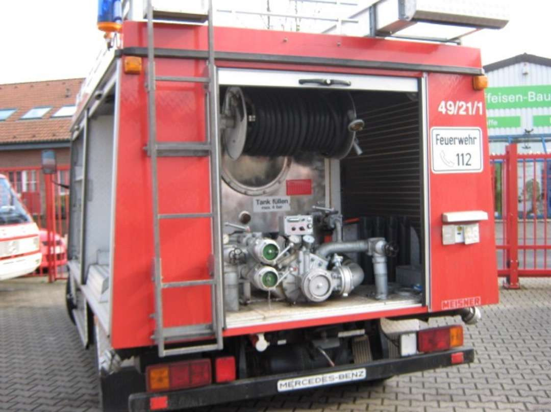 1989 Mercedes-Benz 814 / Redningsbil - Пожарная машина: фото 4 1989 Mercedes-Benz 814 / Redningsbil - Пожарная машина: фото 4