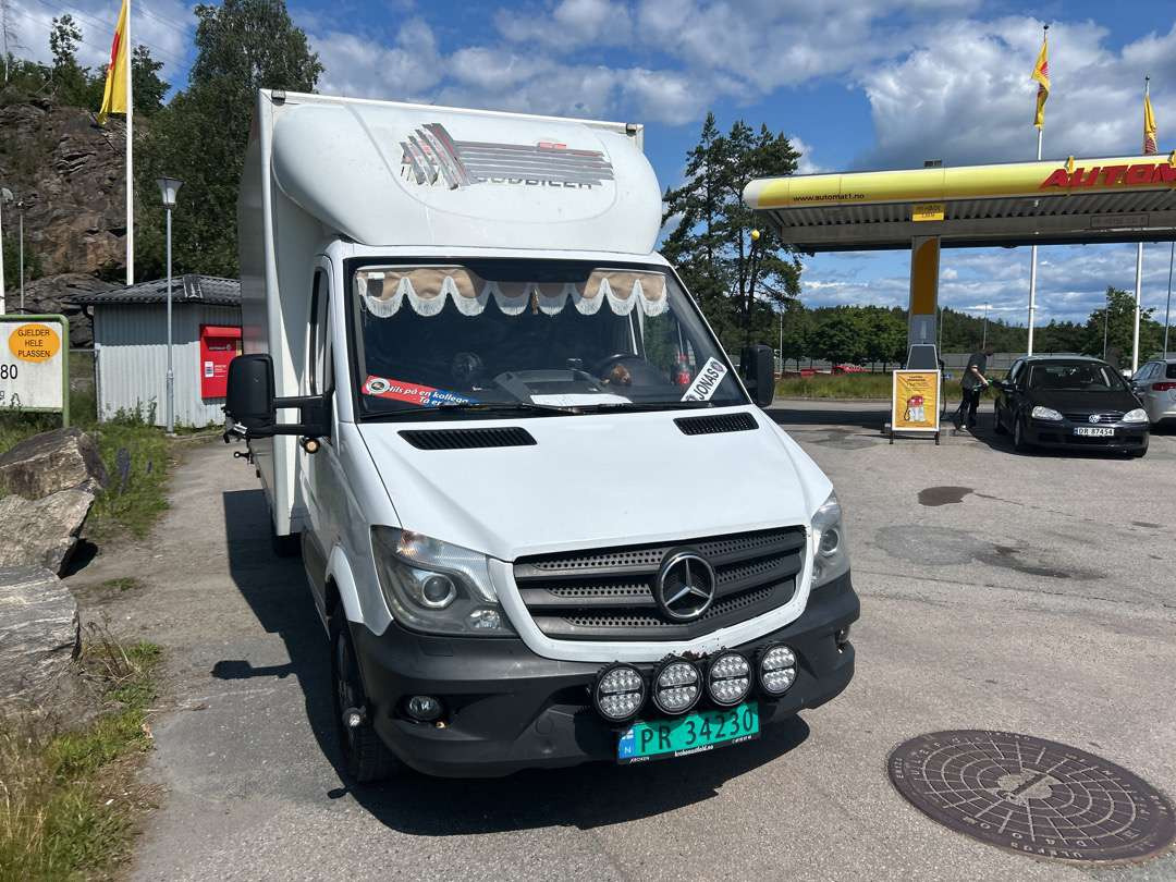 2015 Skapbil Mercedes-Benz EU-godkjent - Фургон с закрытым кузовом: фото 2 2015 Skapbil Mercedes-Benz EU-godkjent - Фургон с закрытым кузовом: фото 2