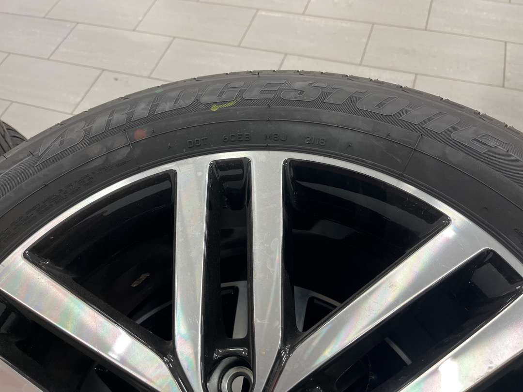 Dekk til Mercedes x klasse - Инструмент/ Оборудование: фото 4 Dekk til Mercedes x klasse - Инструмент/ Оборудование: фото 4