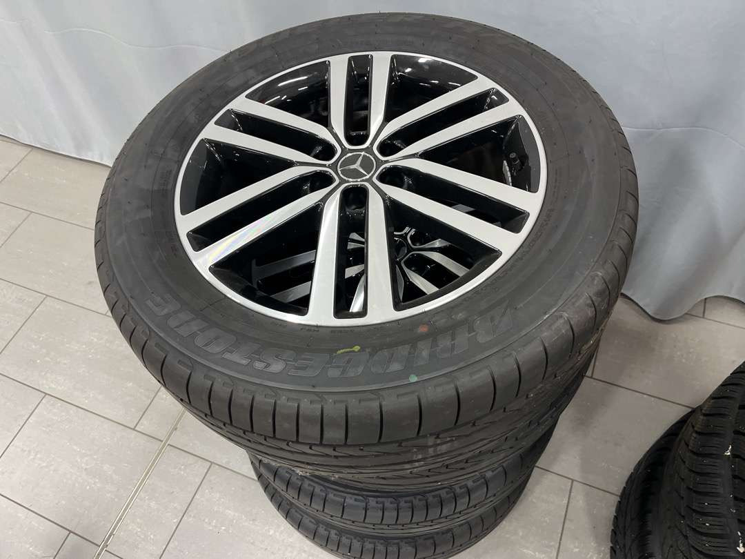 Dekk til Mercedes x klasse - Инструмент/ Оборудование: фото 1 Dekk til Mercedes x klasse - Инструмент/ Оборудование: фото 1