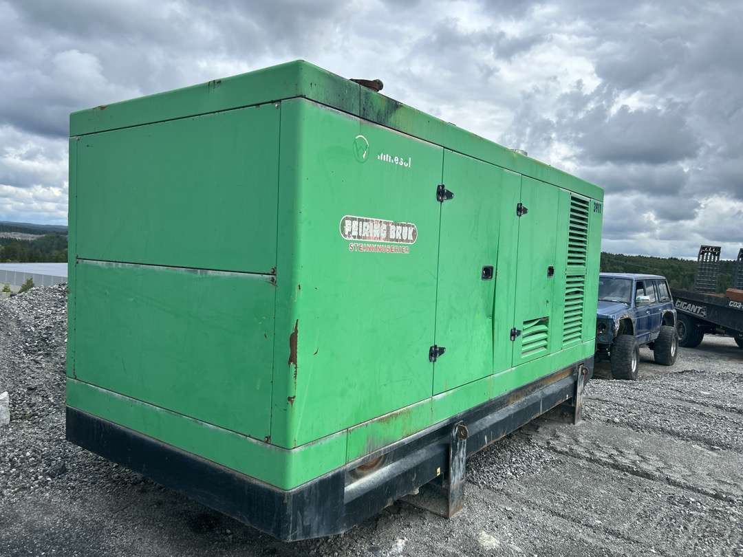2008 Generator Winmesol IV-550 - Навесное оборудование для Строительной техники: фото 2 2008 Generator Winmesol IV-550 - Навесное оборудование для Строительной техники: фото 2