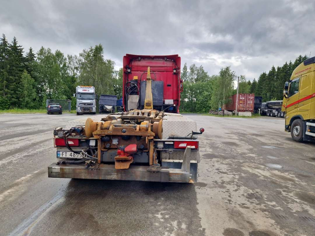 Scania R580 Brøytebil med sideplog og hydraulisk saltsystem - Крюковой мультилифт: фото 4 Scania R580 Brøytebil med sideplog og hydraulisk saltsystem - Крюковой мультилифт: фото 4
