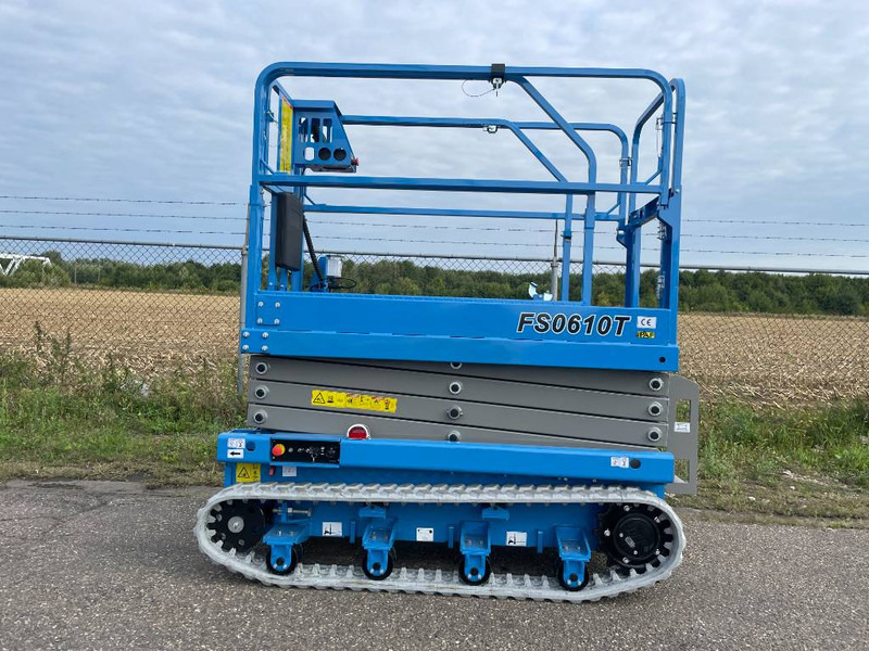 Fronteq FS0610T Tracked Scissor Lift - Ножничный подъемник: фото 1 Fronteq FS0610T Tracked Scissor Lift - Ножничный подъемник: фото 1