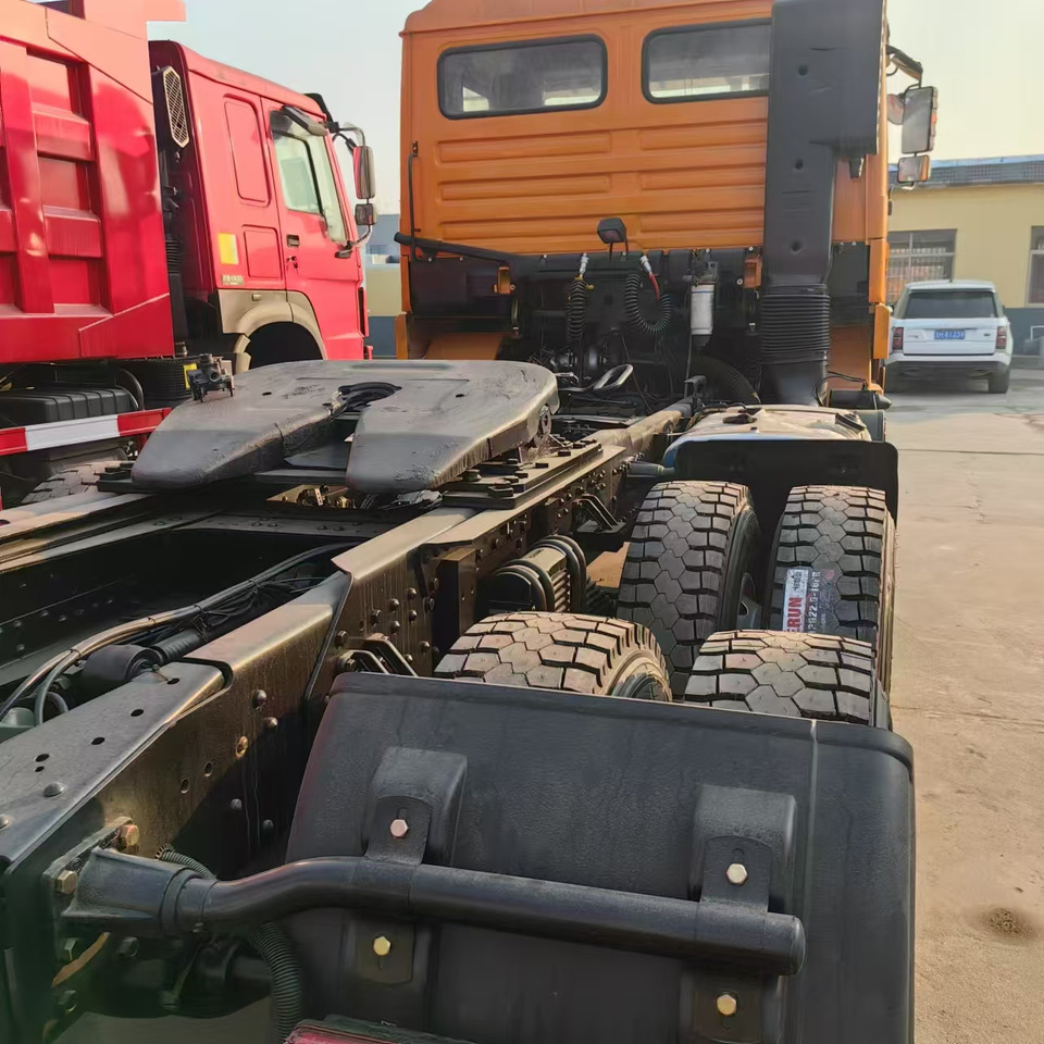 SHACMAN - Тягач: фото 4 SHACMAN - Тягач: фото 4