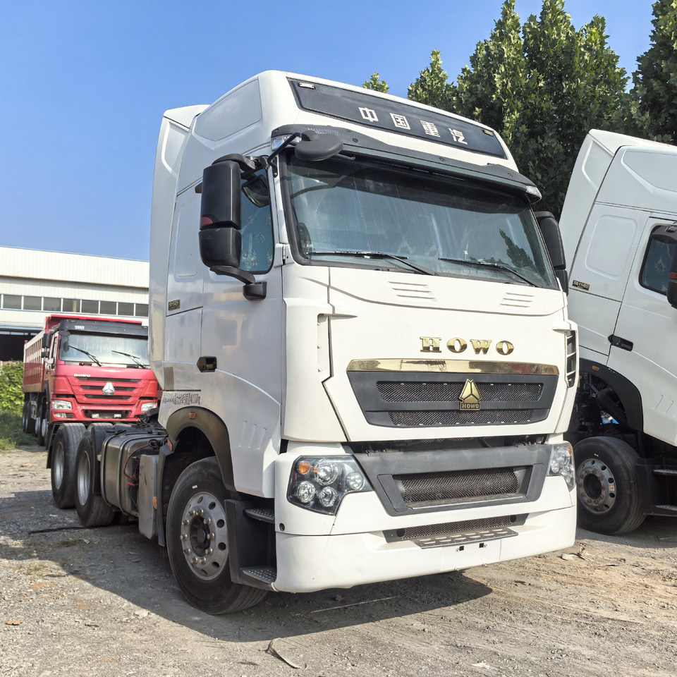 SINOTRUCK HOWO - Тягач: фото 2 SINOTRUCK HOWO - Тягач: фото 2