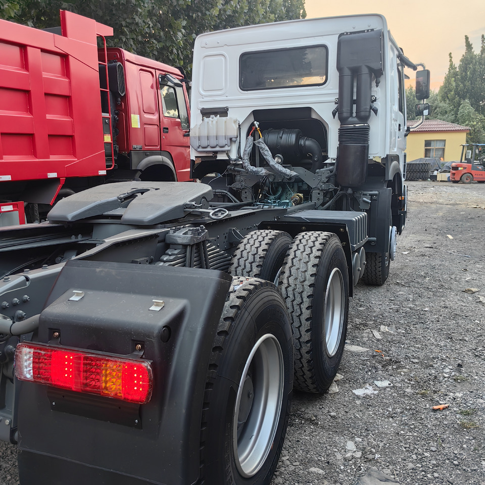 SINOTRUCK HOWO - Тягач: фото 4 SINOTRUCK HOWO - Тягач: фото 4