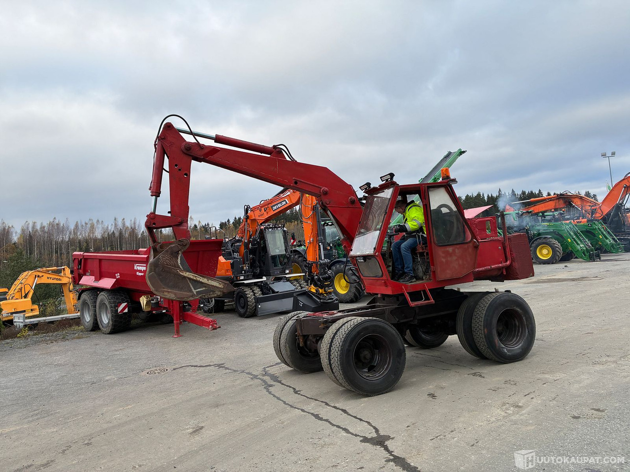Atlas AB1202 kaivinkone *ALV-vähennyskelpoinen* WTK, Lempäälä - Колёсный экскаватор: фото 1 Atlas AB1202 kaivinkone *ALV-vähennyskelpoinen* WTK, Lempäälä - Колёсный экскаватор: фото 1