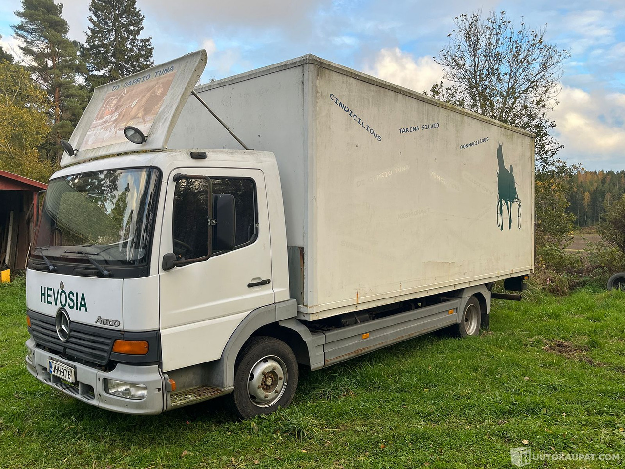 Mercedes-Benz Atego, hevoskuljetusauto, 2000, Inkoo - Грузовик: фото 2 Mercedes-Benz Atego, hevoskuljetusauto, 2000, Inkoo - Грузовик: фото 2