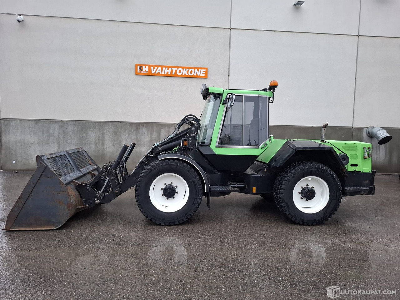 LM TRAC, 680, Kiinteistönhoitokone, Sis alv 25,5%, Nurmijärvi - Колёсный погрузчик: фото 1 LM TRAC, 680, Kiinteistönhoitokone, Sis alv 25,5%, Nurmijärvi - Колёсный погрузчик: фото 1