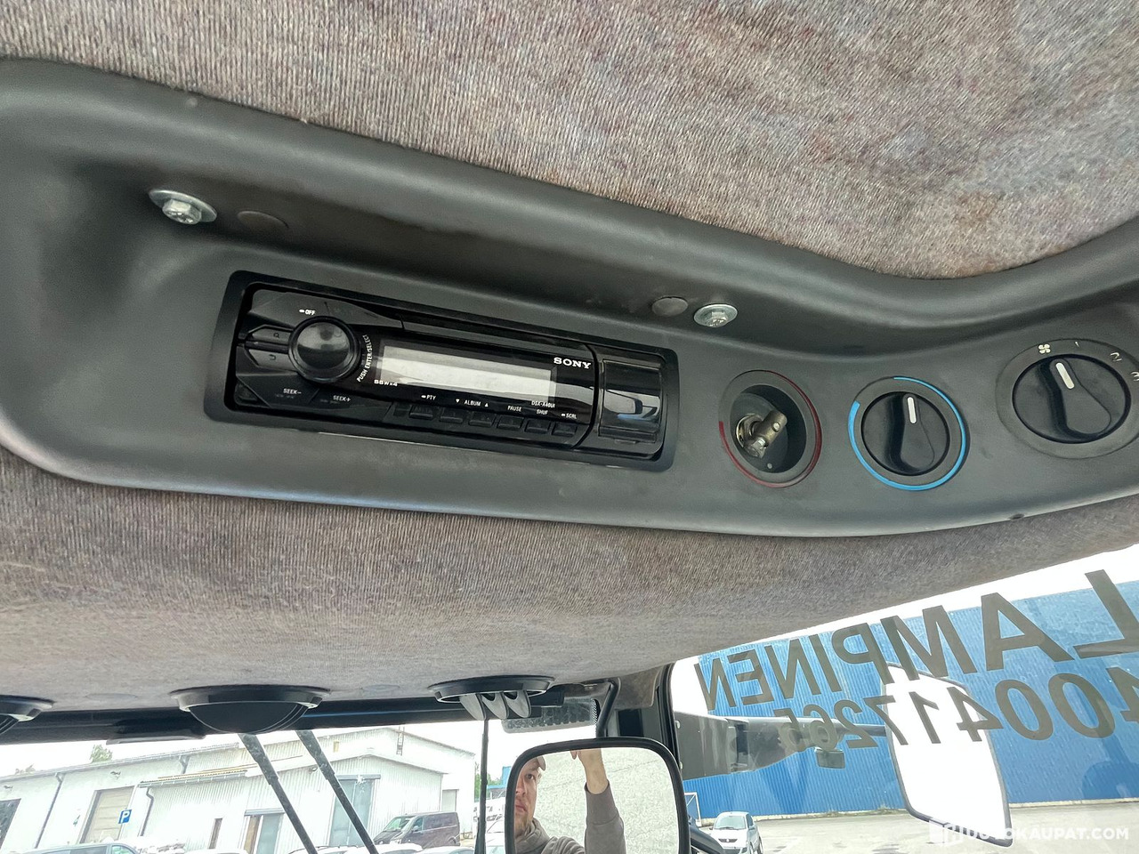 Трактор New Holland TM155 tractor with front loader, 2004, Salo: фото 30 Трактор New Holland TM155 tractor with front loader, 2004, Salo: фото 30