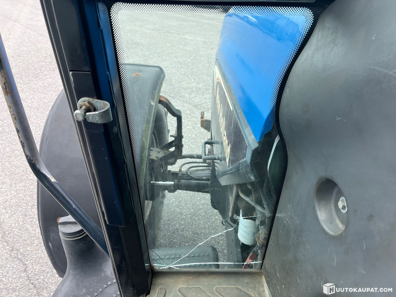 Трактор New Holland TM155 tractor with front loader, 2004, Salo: фото 25 Трактор New Holland TM155 tractor with front loader, 2004, Salo: фото 25