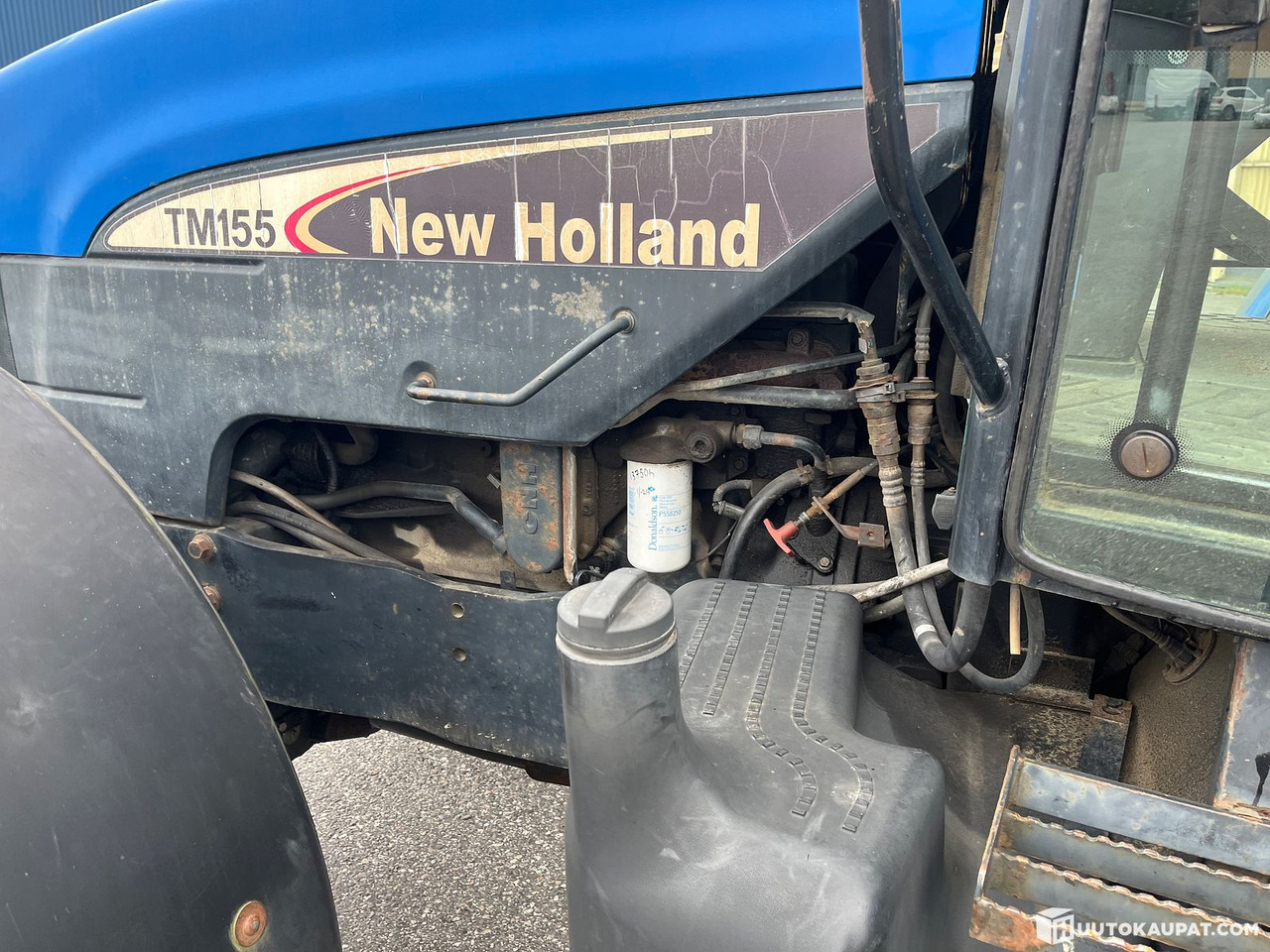 Трактор New Holland TM155 tractor with front loader, 2004, Salo: фото 13 Трактор New Holland TM155 tractor with front loader, 2004, Salo: фото 13