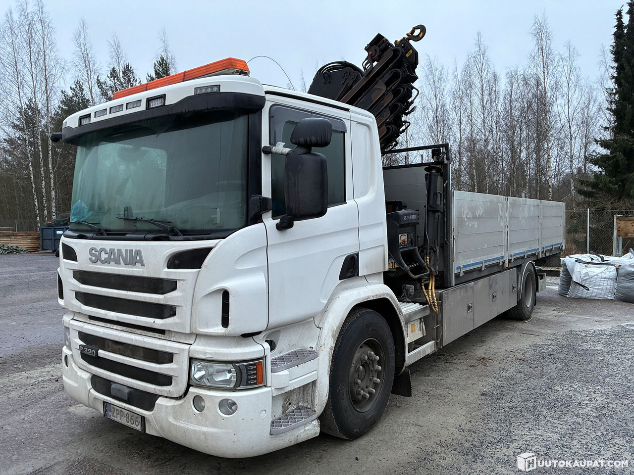 Scania P320, 2016 truck + Hiab crane, Tampere - Грузовик бортовой/ Платформа, Автоманипулятор: фото 2 Scania P320, 2016 truck + Hiab crane, Tampere - Грузовик бортовой/ Платформа, Автоманипулятор: фото 2