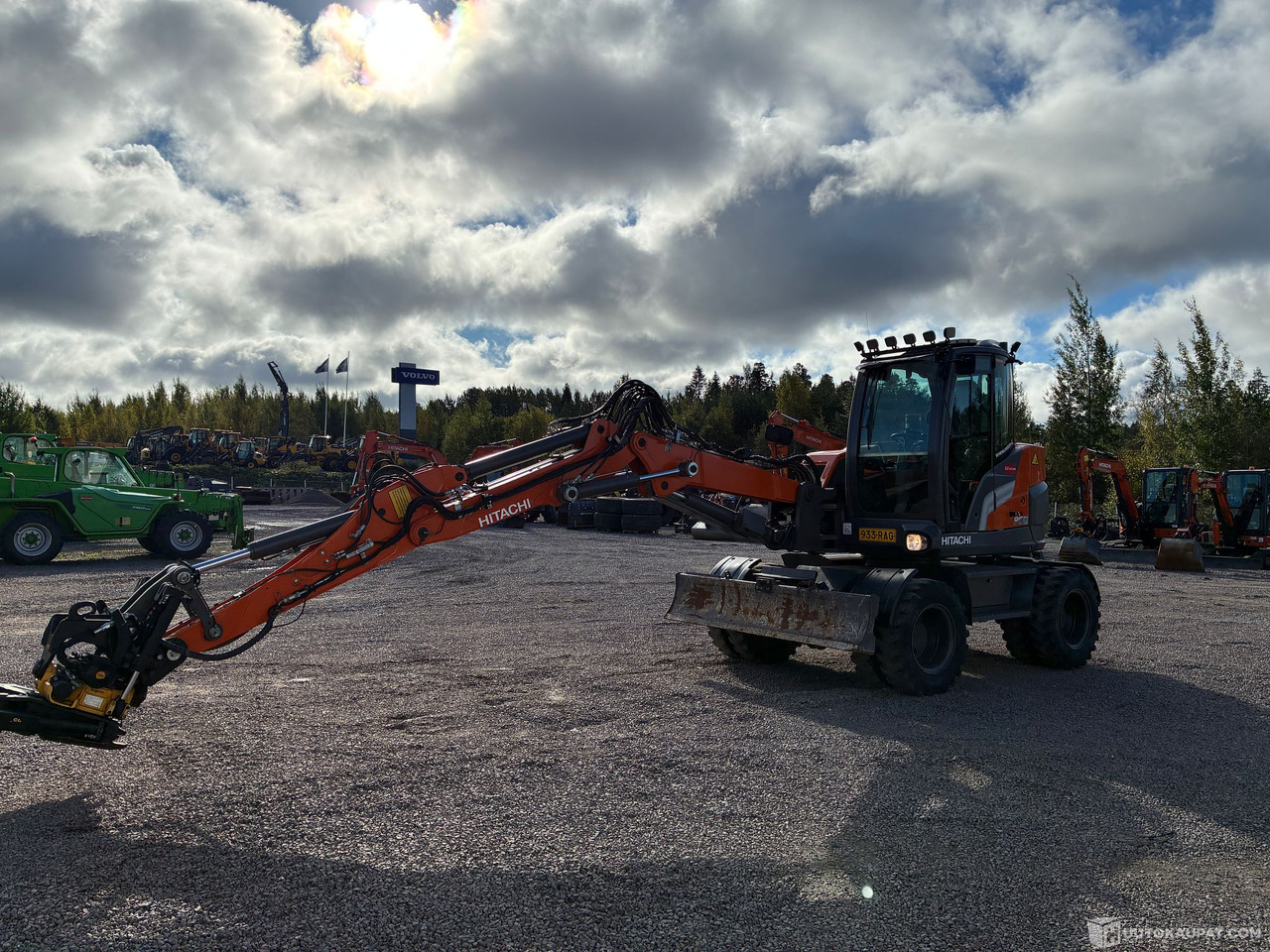 Hitachi ZX 95W-7, 2023 Pyörä alustainen kaivinkone, Pirkkala - Строительная техника: фото 1 Hitachi ZX 95W-7, 2023 Pyörä alustainen kaivinkone, Pirkkala - Строительная техника: фото 1