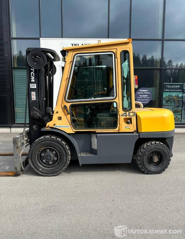 TCM FD40T8, 1999, 4 735 h, Lempäälä - Строительная техника: фото 1 TCM FD40T8, 1999, 4 735 h, Lempäälä - Строительная техника: фото 1