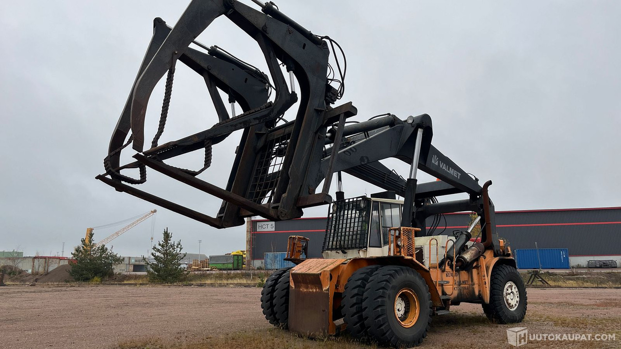 Valmet KTD2514A, alapihtikurottaja, Hamina - Ричстакер: фото 1 Valmet KTD2514A, alapihtikurottaja, Hamina - Ричстакер: фото 1